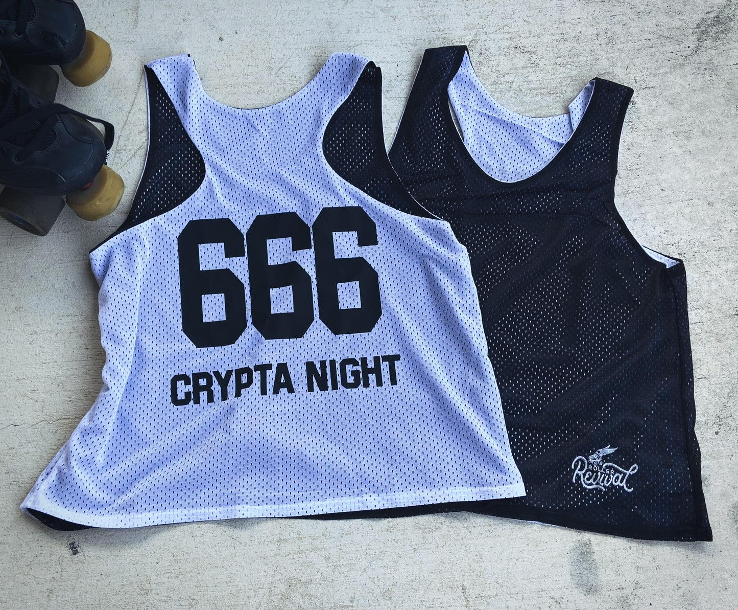 Youth Girls Reversible Black/White Scrimmage Jersey